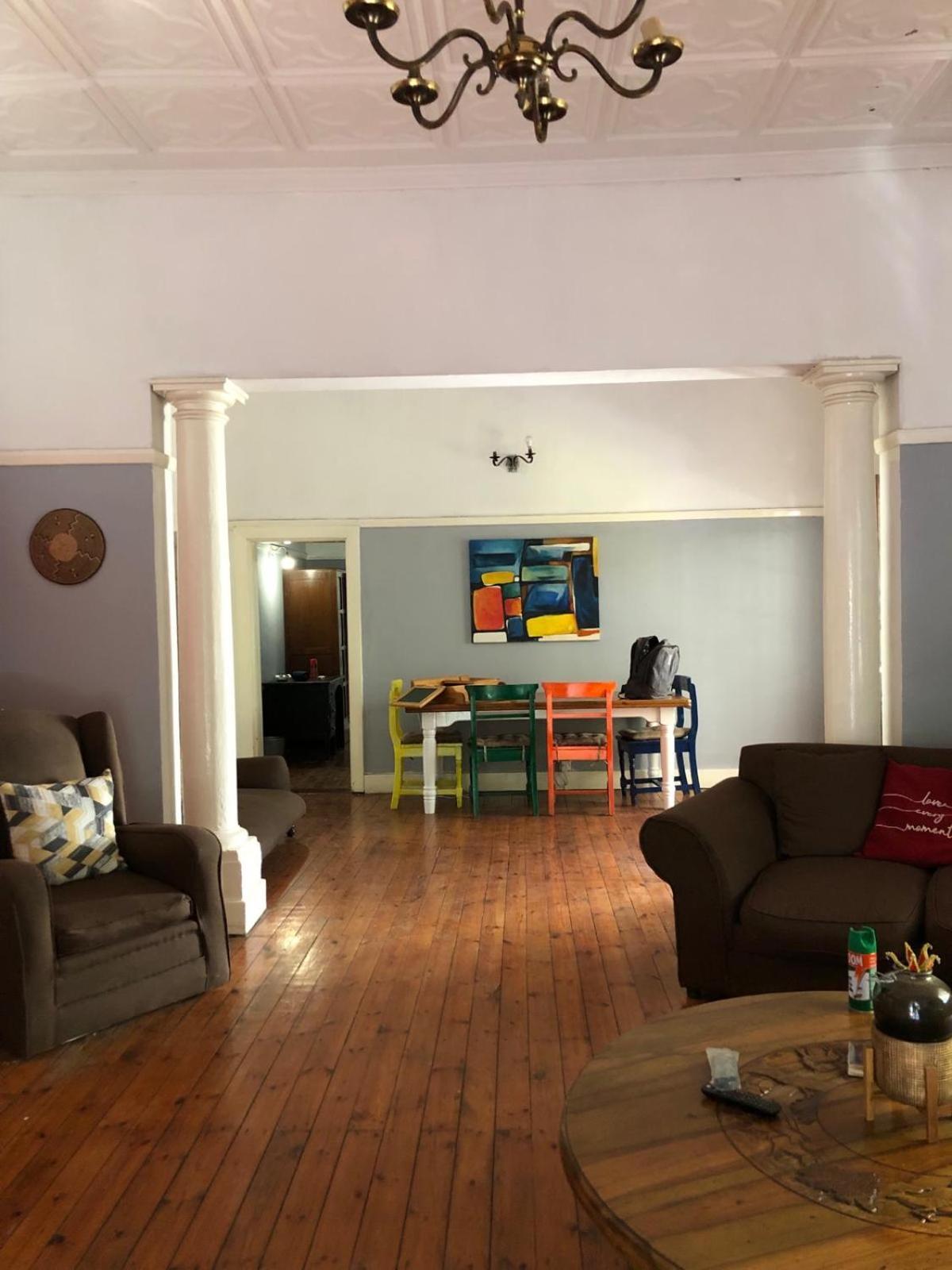Choice Backpackers Lodge Bulawayo Extérieur photo