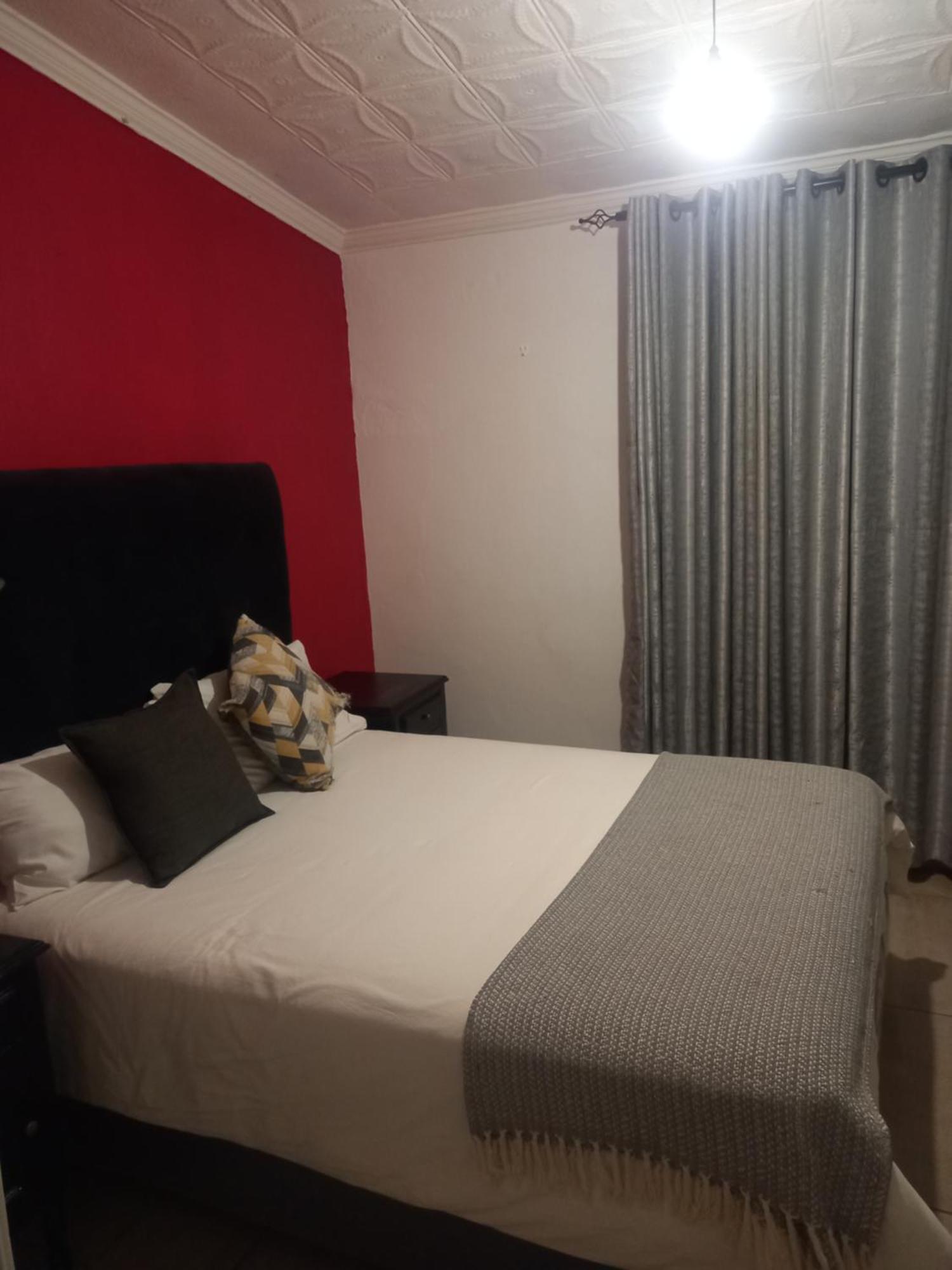 Choice Backpackers Lodge Bulawayo Extérieur photo