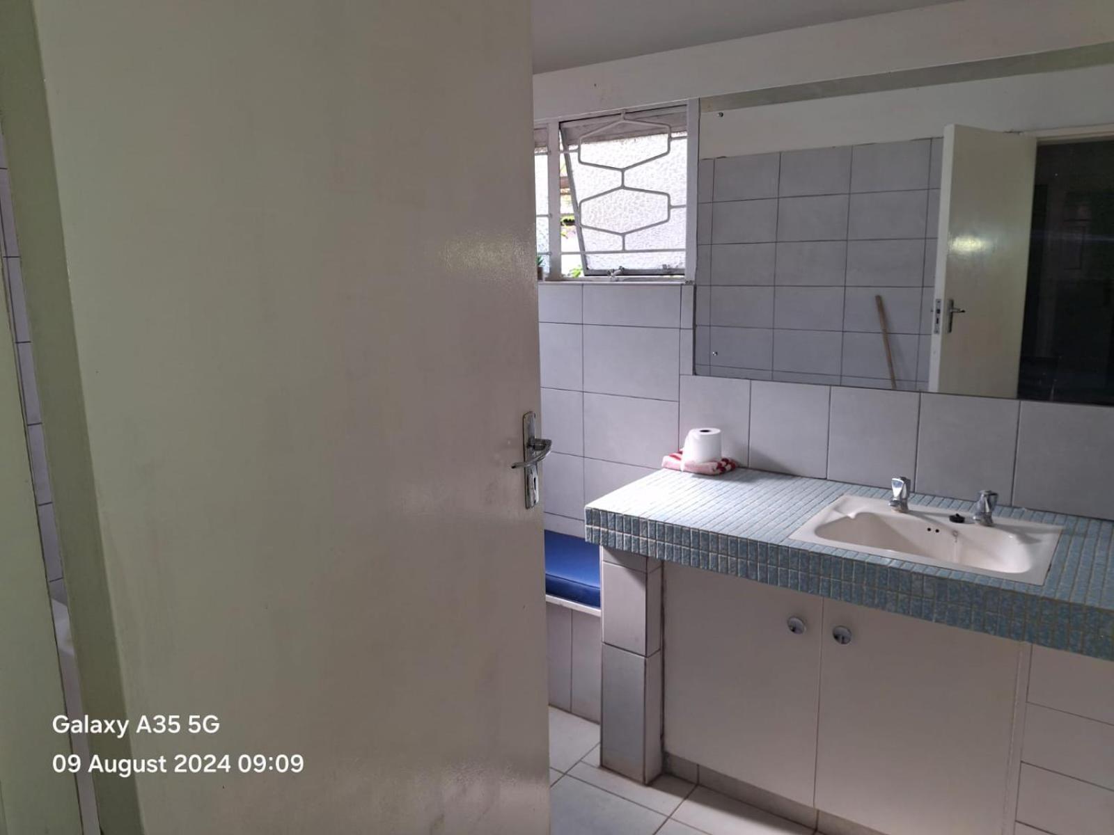 Choice Backpackers Lodge Bulawayo Extérieur photo