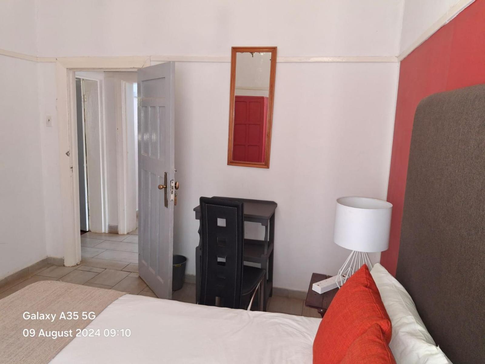 Choice Backpackers Lodge Bulawayo Extérieur photo