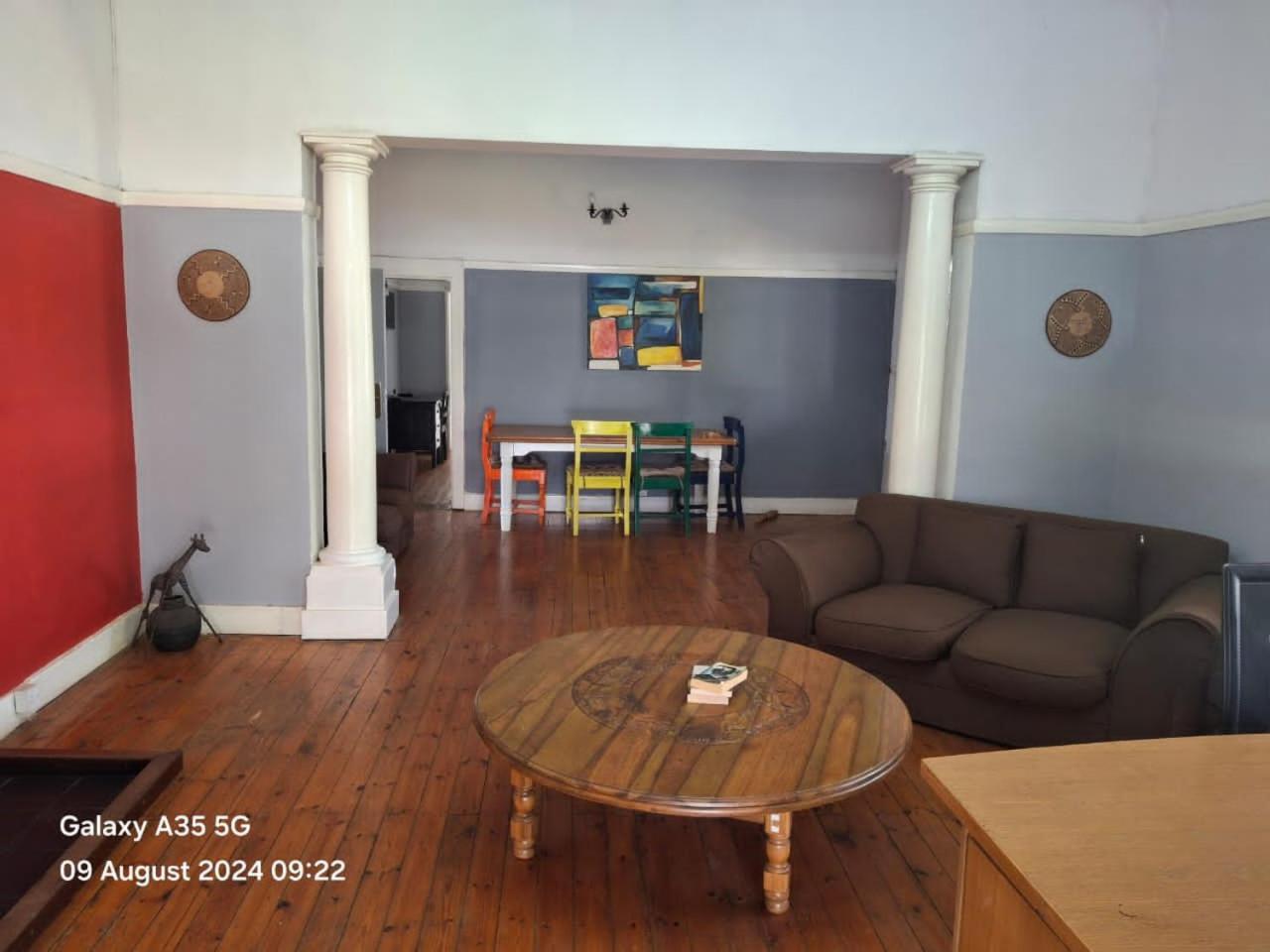 Choice Backpackers Lodge Bulawayo Extérieur photo