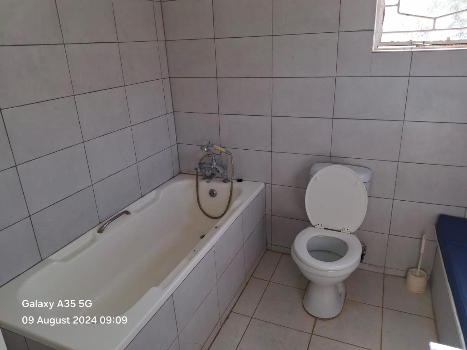 Choice Backpackers Lodge Bulawayo Extérieur photo